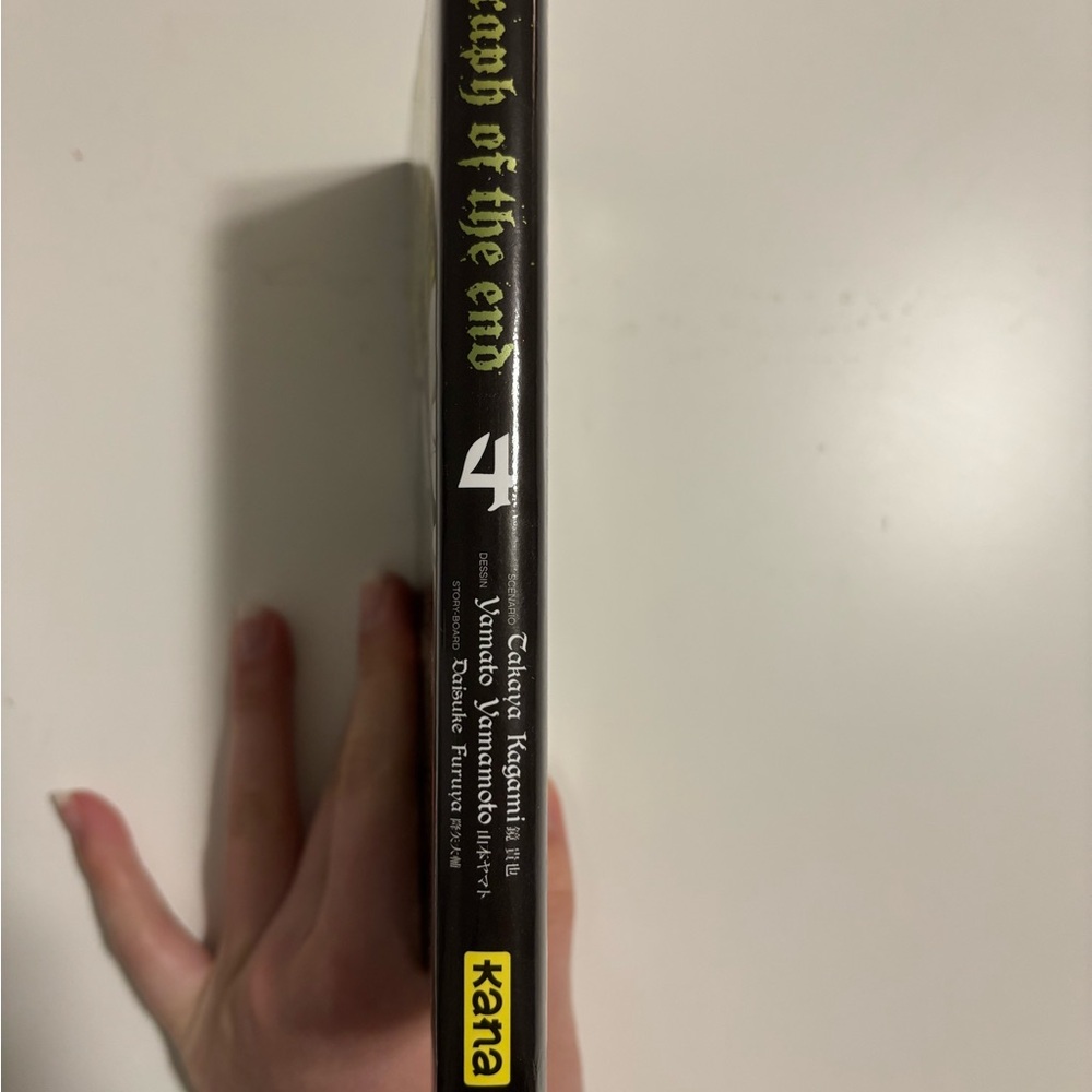Seraph of the End Manga Volume 4  FRENCH/FRANÇAIS
